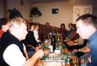 V dru�n� debat� zleva :  Jaroslav �tec, Ladislav Vr�tn�