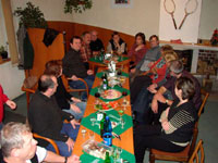 V dru�n� debat� zleva :  Jaroslav �tec, V�ra �tecov�, Ale� Dobesch