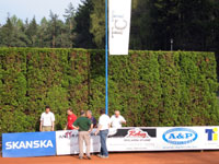 Vzty�ov�n� vlajek