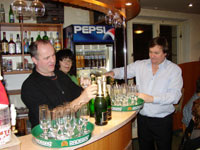 Otv�r�n� �ampa�sk�ho