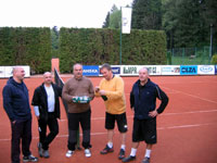 Ppitek ampaskm zleva :  Ji Dohnal, Petr Zajonc, Roman Huka, Ren Farga, Ale Dobesch