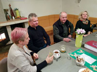 Tenisov� debaty host�