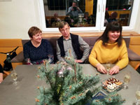 Tenisov� debaty host�