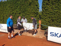 Vzty�ov�n� klubov�ch vlajek