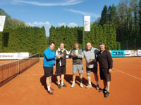 Slavnostn� p��pitek �ampa�sk�m :  Bogdan Chromik, Ren� Farga�, Milan Rusz, Roman Hladonik, Ale� Dobesch