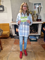 Odm�n�n� hr��ka :  Mia Schimandlov�