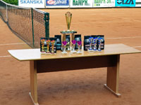 Medailist� zleva :  Ceny pro v�t�ze