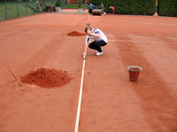 Rovn�n� a zatlouk�n� lajn