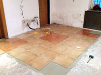 Pokl�d�n� nov� dla�by