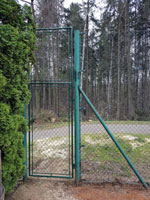 Opraven� vstupn� branka