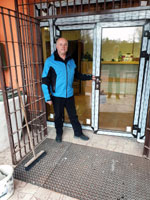 Ale� Dobesch p�i mont�i