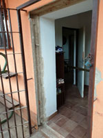 Mont� dve�� do z�vodn� �atny