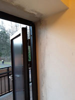 Vstupn� dve�e do �editelny