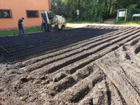 Nov� povrch parkovi�t�