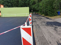 Pokl�dka nov�ho asfaltu