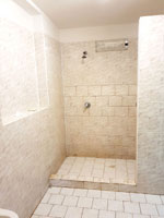 P�vodn� stav sprch