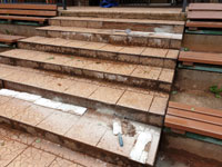 Oprava dla�by na schodech