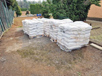 Slo�en� antuka na palet�ch