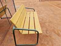 Nov� lavi�ky na dvorc�ch