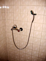 Sprchov� hadice v kancel��i