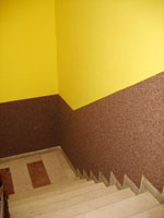 Malby a sokl na schodech