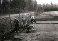Rok 1991 zleva :  Karel Konderla, Karel Polok, Stanislav Benda pi jarnch brigdch