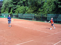 Boje na dvorc�ch :  Bytoslan, s.r.o.