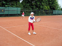 Hrky zleva :  Vlasta Szwarczov, Irena Lancov