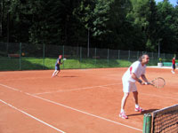 Modr stice zleva :  Roman Miho, Ji Bedn