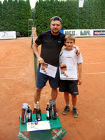 1. msto v souti tchy zleva :  Roman Miho, Jakub Miho