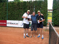2.msto zleva :  Bronislav Cienciala, Bogdan Chromik, Milo Jadamus