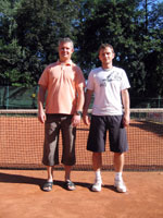 ��astn�ci tunaje zleva :  Petr Klus, Ond�ej Star�