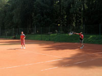 astnci turnaje zleva :  Tom Gill, Daniel Kohut