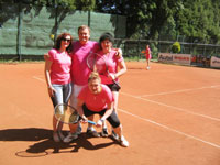 Foto s organiztorkami zleva :  tpnka Pisrikov, Ren Farga, Sylva Petrovov, Karin Lasotov