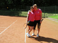 astnice turnaje zleva :  Pavla Macurov, Karin Lasotov