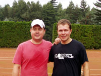 11.msto zleva :  Tom Peat, Filip Horek