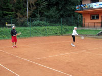 astnci turnaje zleva :  Pavel Ondri, Kateina Ondriov
