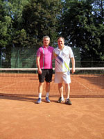 ��astn�ci turnaje zleva :  Petr Klus, Ren� Farga�