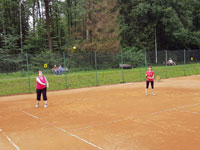 astnice turnaje zleva :  Helena aecov, Miroslava ernohorsk