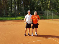astnci turnaje zleva :  Tom Motyka, Vladimr Kylin