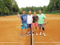 astnci finle tchy zleva :  Jakub Gabriel, Ji Figura, Dominika Zoubkov, Milan Rusz
