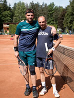 astnci turnaje zleva :  Bogdan Teofil, Radim Sikora