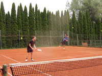 Hajduk & Partners, s.r.o. :  Piotr Mendrek, Tom Urbaniec