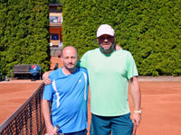 astnci turnaje zleva :  Tom Sniegon, Bogdan Teofil