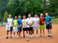 Medailist zleva :  Jan Sagan, Radim Sikora, Zdislav Csepcsar, Tom Sikora, Roman Huka, Matj Huka, Daniel Fojcik, Milo Jadamus