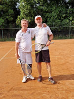 astnci turnaje zleva :  Pavel Nierostek, Tom Motyka