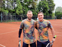 astnci turnaje zleva :  Radek Janeek, Jan Oplutil