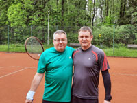 astnci turnaje zleva :  Marek Lakota, Hynek Firla
