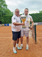 1. msto zleva :  Roman Huka, Matj Huka