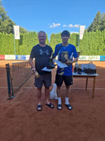 3.m�sto zleva :  Petr Klus, Ond�ej �otkovsk�